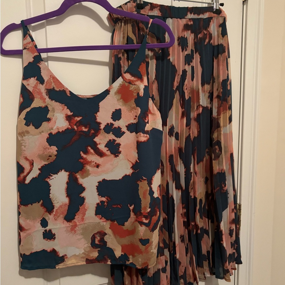 Banana Republic Cami tank top & pleated maxi skirt set both size medium